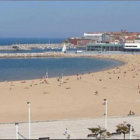 Apto. Vista Playa Poniente *